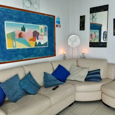 Mariolina Casa Vacanze Ferienhaus *